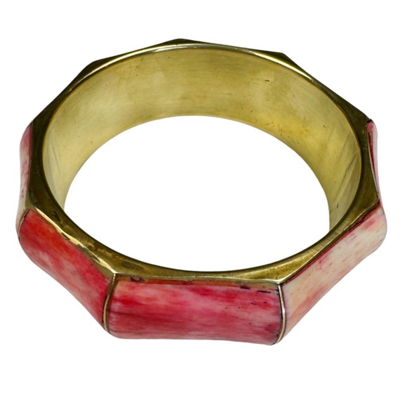 Two Vintage Brass Bone Inlaid Bangles - Picture 8 of 11